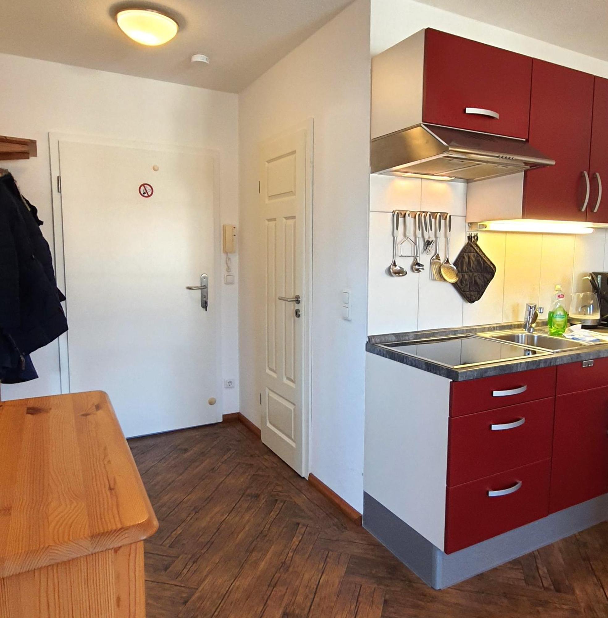 Fritz_Reuter_Str_Sonnenuhr_Wg_5 Apartment Zingst Luaran gambar