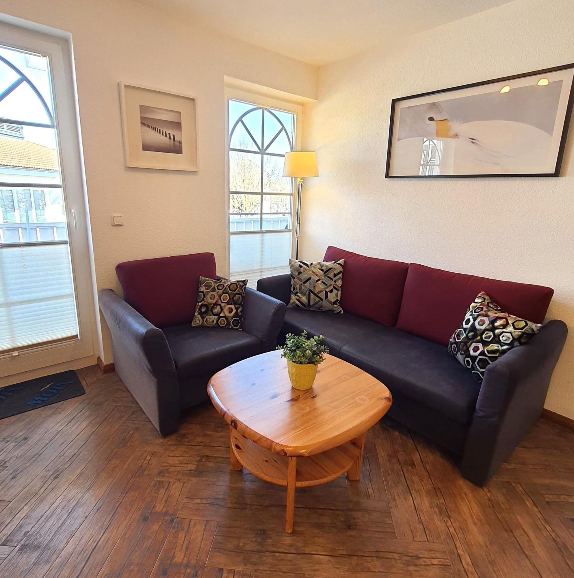 Fritz_Reuter_Str_Sonnenuhr_Wg_5 Apartment Zingst Luaran gambar